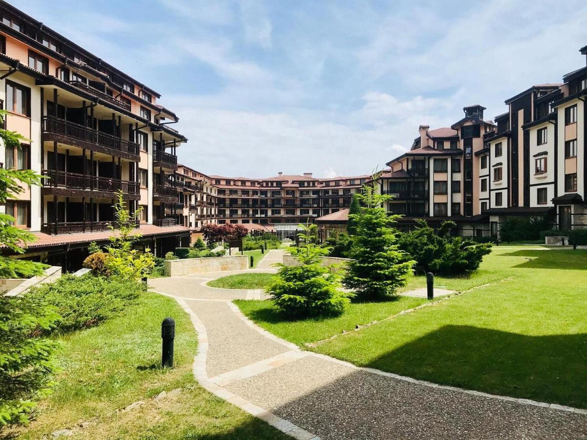 Next To The Ski Lift Downtown Банско Экстерьер фото